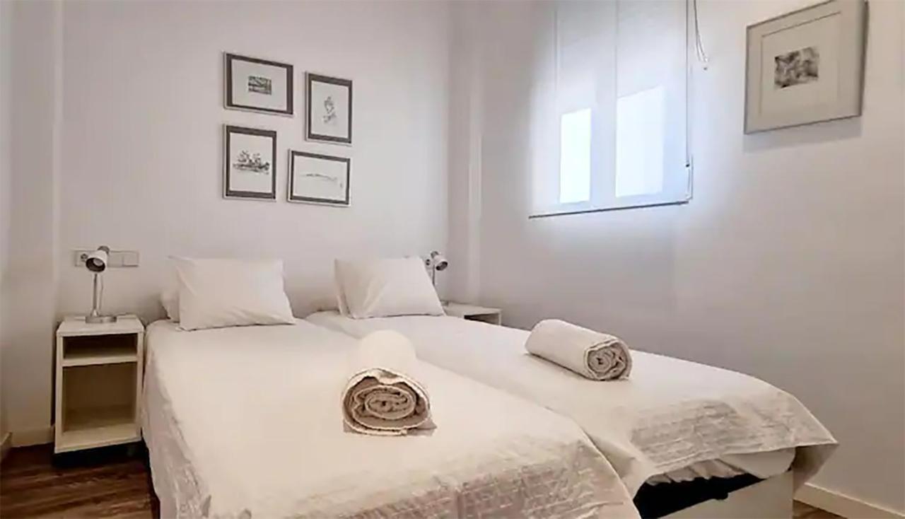 Florit Flats - The Canovas Apartment Valencia Luaran gambar